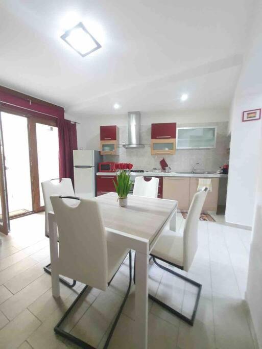 Stylish Loft Trivano Cagliari 2 Beds/2 Bath Ngoại thất bức ảnh